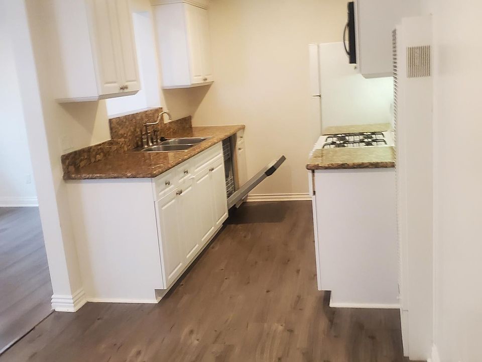 Dining and Kitchen