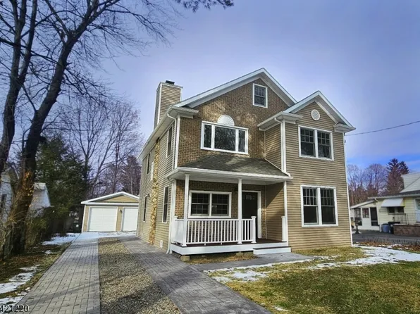 27 Forest Rd, Mount Olive Twp., NJ 07828