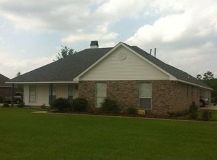 10079 Meadow Ln, Denham Springs, LA 70706