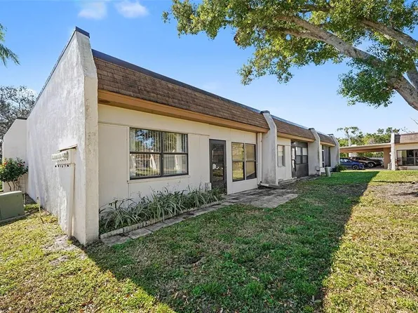 1522 Mission Hills Blvd, Clearwater, FL 33759