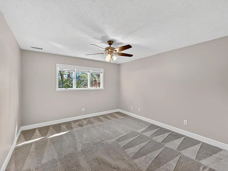 205 Club Villa Dr W — Photo 30
