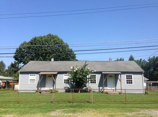 742 W Outer Dr, Oak Ridge, TN 37830