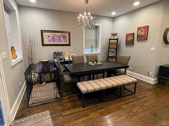 5th image of 2637 N Troy St #1