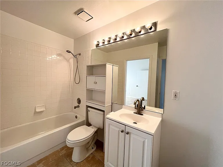 14463 Cypress Trace Ct — Photo 16