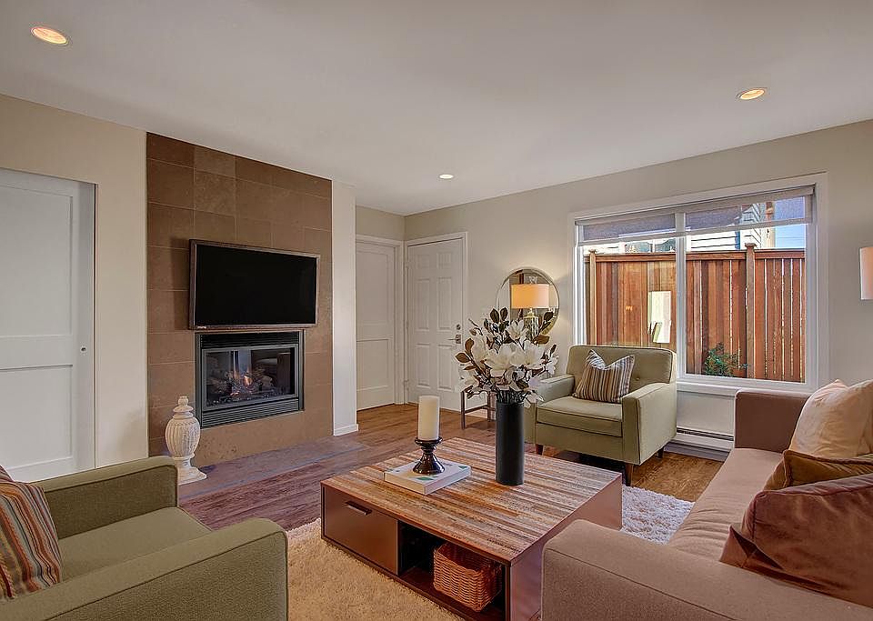 Living room & guest closet