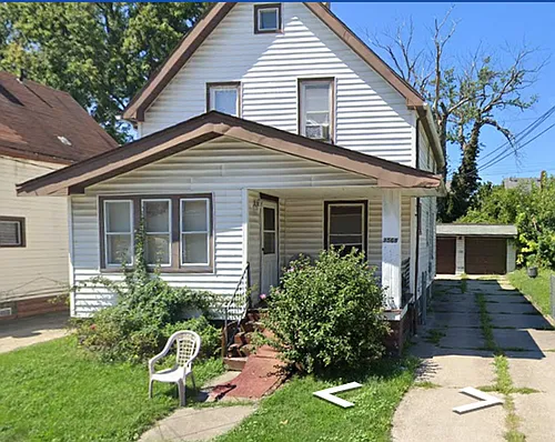3568 W 63rd St Photo 1