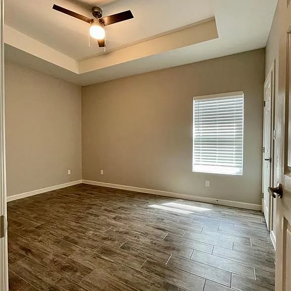 1408 Lore Dr #1 — Photo 10