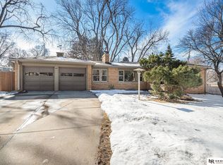 4611 Bryson St, Lincoln, NE 68510