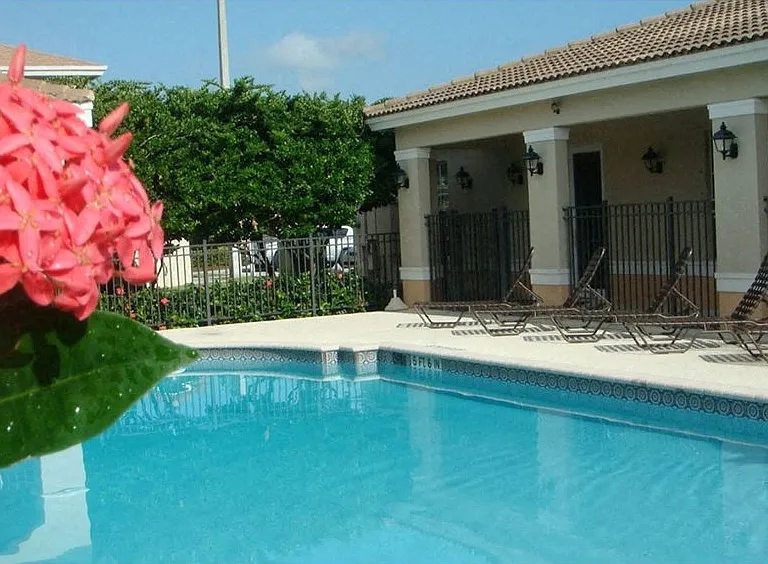 Bonita Pointe — Photo 4