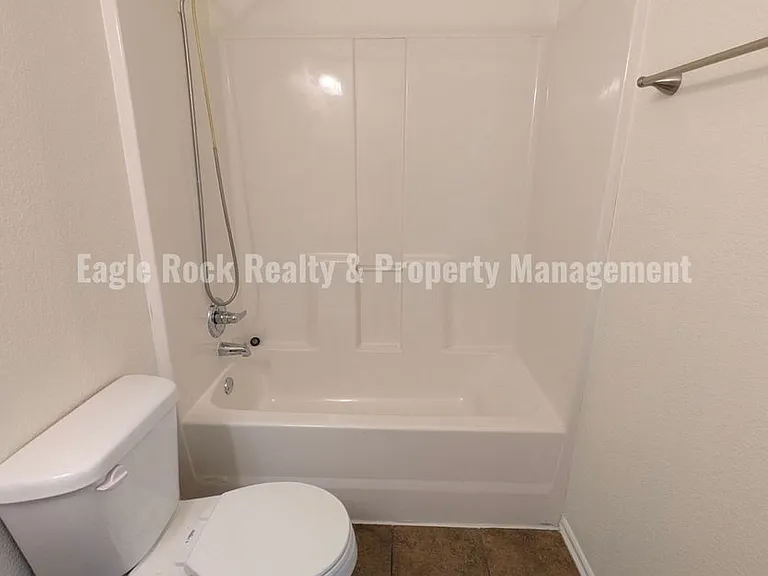 16021 S 83rd East Ave — Photo 23