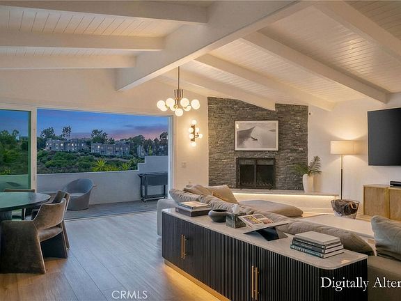 3rd image of 33211 Ocean Hill Dr