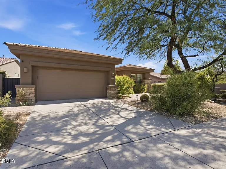 7427 E Evening Glow Dr — Photo 35