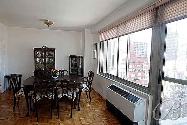 Sold by Bellmarc Realty | media 14