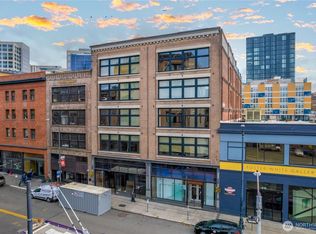 210 3rd Ave S APT 3C, Seattle, WA 98104