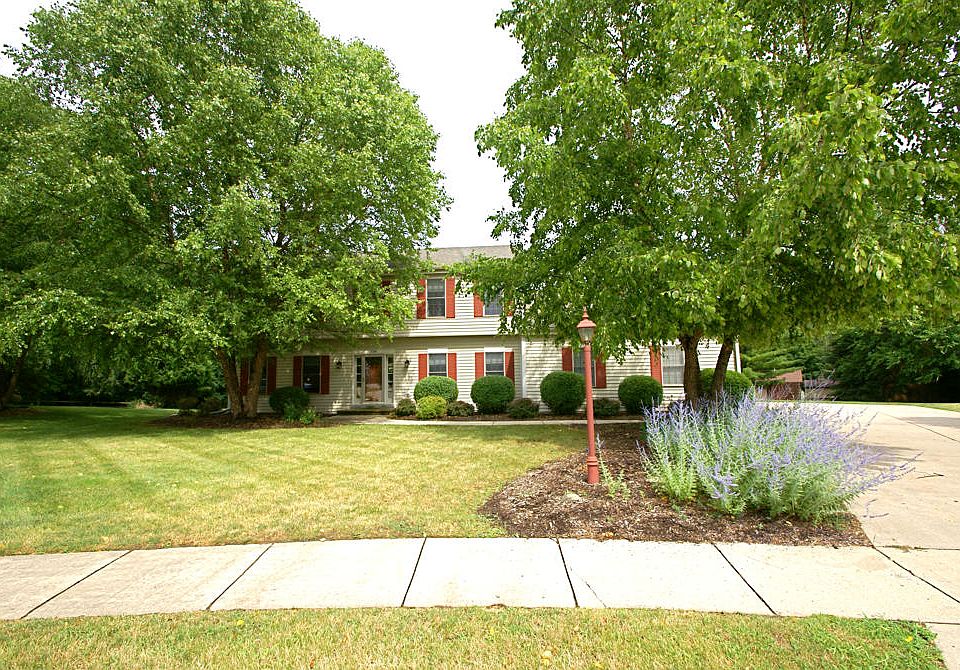 1st image of 958 Grandview Ct