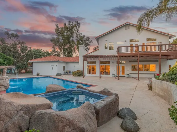 1623 Dewitt Estates Rd, Alpine, CA 91901