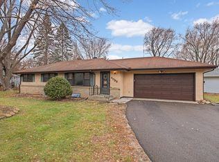 4099 Hodgson Rd, Shoreview, MN 55126
