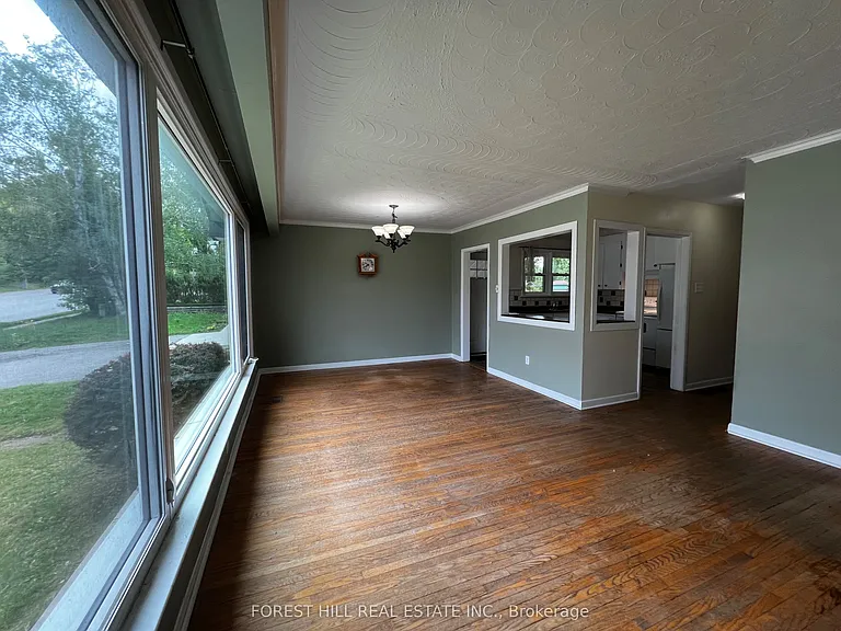 244 Saint Vincent St #UPPER — Photo 5