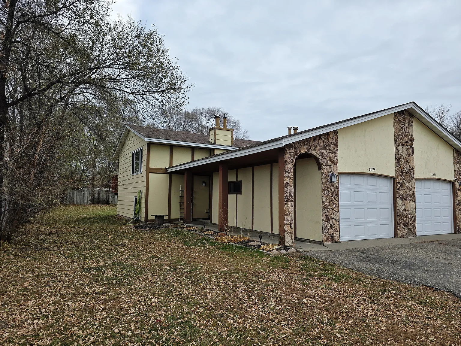 2 bed, 1200 sqft, $1,695 — Photo 1