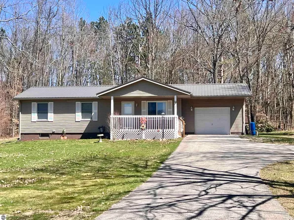 4795 John R Rd, Cadillac, MI 49601