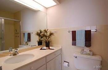 1st image of 6833 N Kedzie Ave APT 1015