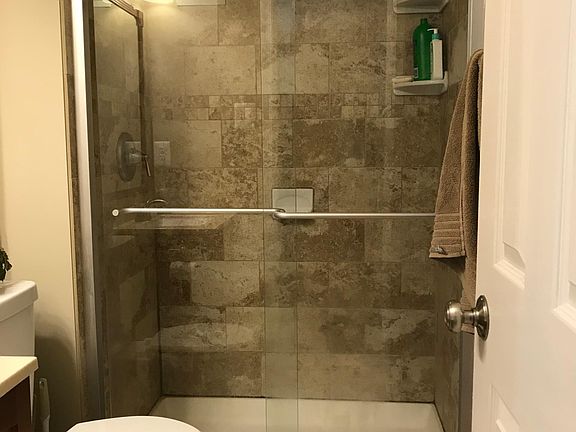 4th image of 6518 Brookleigh Way