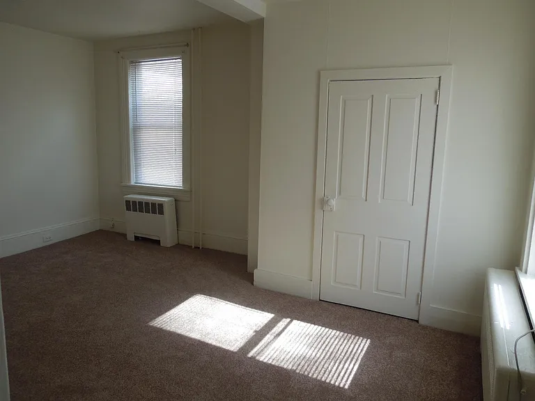 108 Main St #3 — Photo 7