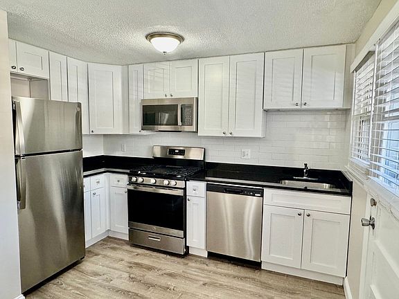2nd image of 102 Shawomet Ave #107-02