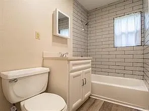 2716 Lincoln Ave #B — Photo 6