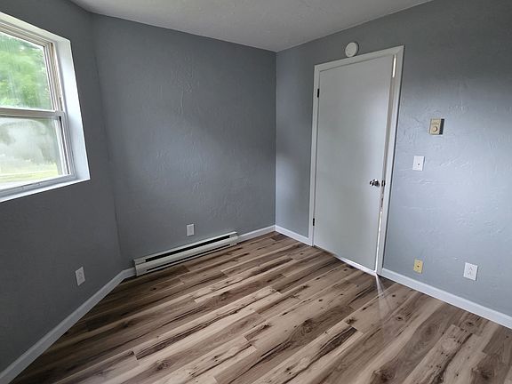 4th image of 111 Walnut St #1