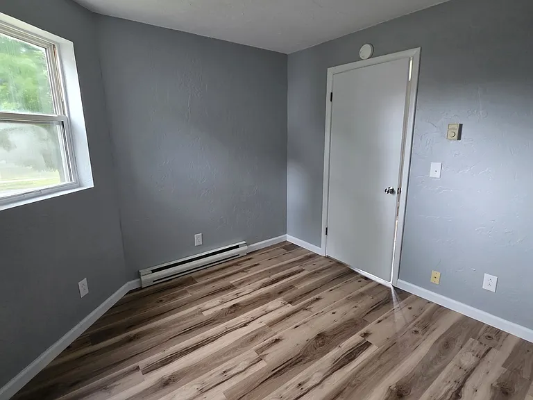 111 Walnut St #1 — Photo 4