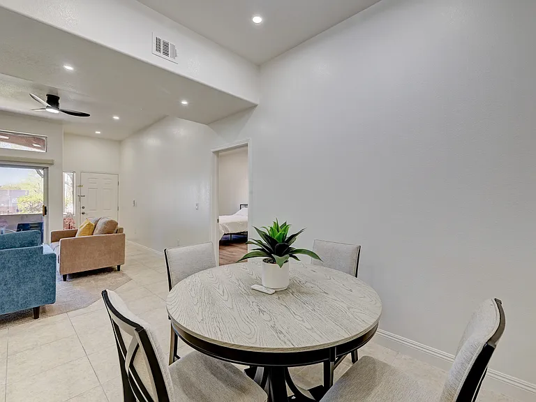 2305 W Horizon Ridge Pkwy #1512 — Photo 26