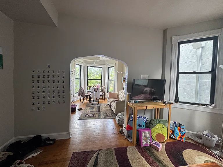1038 S Oakley Blvd #3 — Photo 5