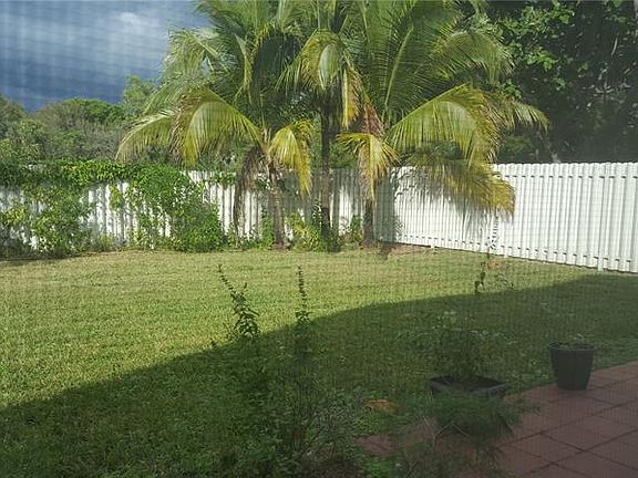 5th image of 4817 NW 22nd St