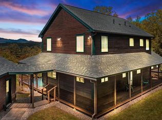 356 Points Rd N, Stowe, VT 05672