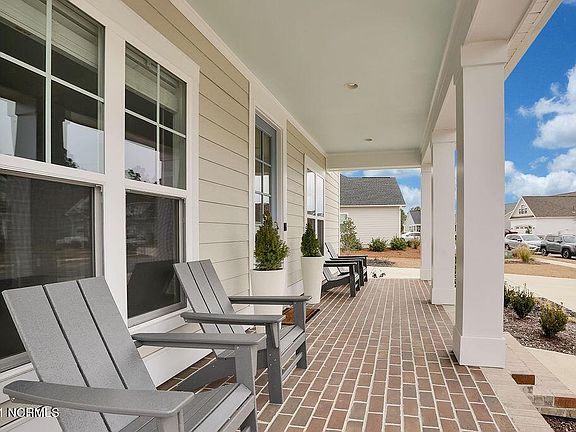 3rd image of 3026 Smeades Dr