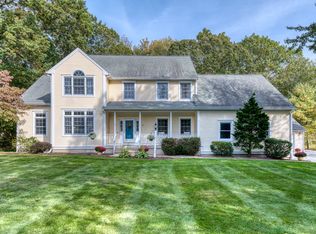 34 Hanover Farms Rd, Bolton, CT 06043