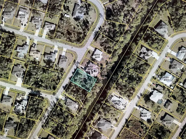 LOT 33 McGinnis Ter Lot 33, North Pt, FL 34286