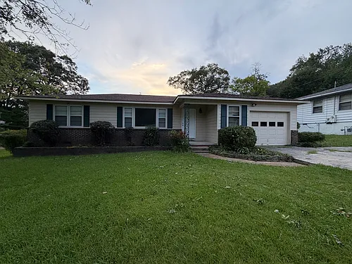 1653 Arrowhead Dr Photo 1 1653 Arrowhead Dr Photo 1