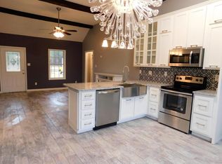 3369 Woods Ln, Southaven, MS 38672