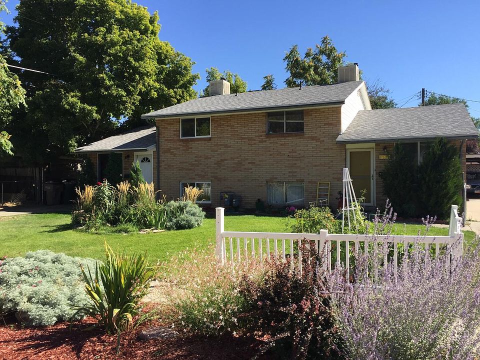 1st image of 664 E Crystal Ave