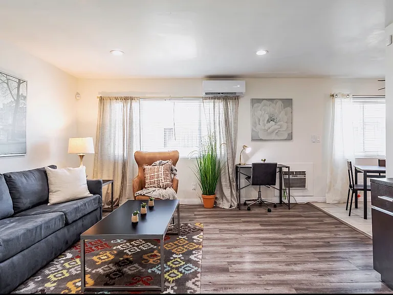 424 S Stoneman Ave #2 — Photo 29