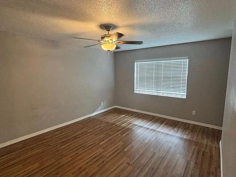 1000 S Semoran Blvd #103 — Photo 12