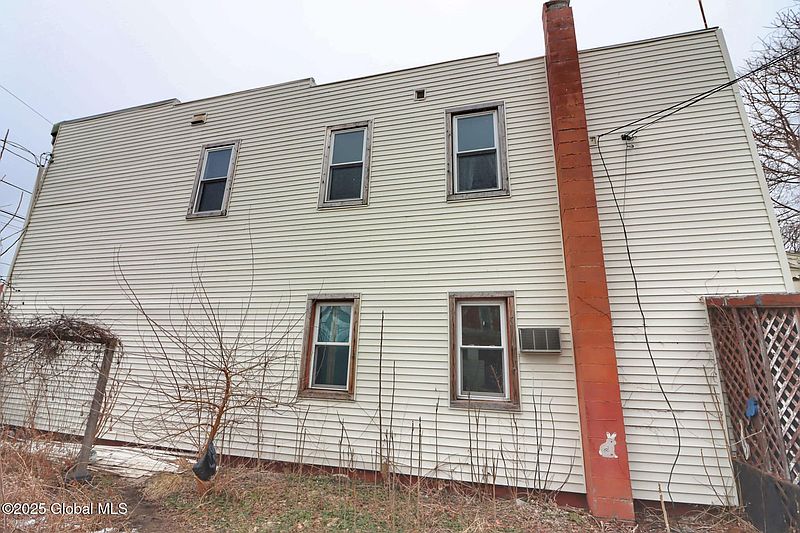 3rd image of 872 River Street