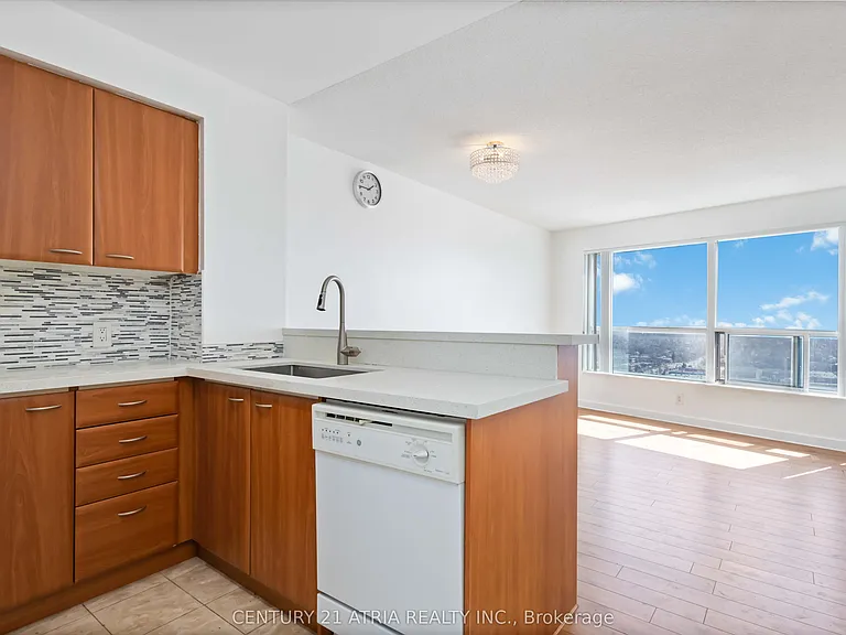 38 Lee Centre Dr #2910 — Photo 22
