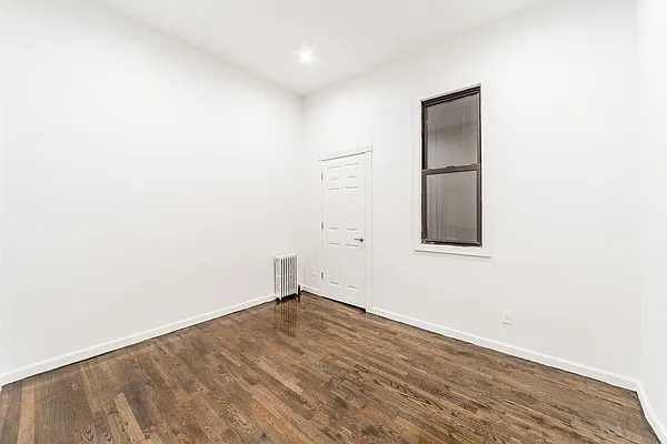 Rented by Keller Williams NYC | media 18