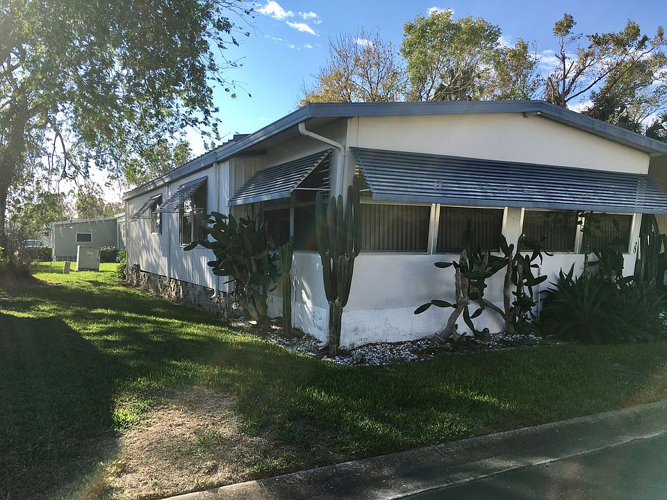1st image of 1000 Walker St Lot 20