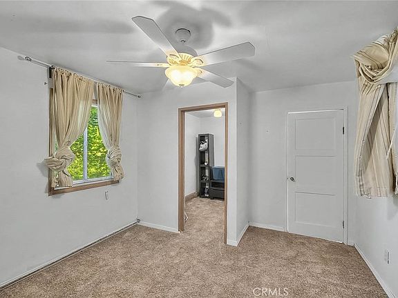 5th image of 23775 Bowl Rd