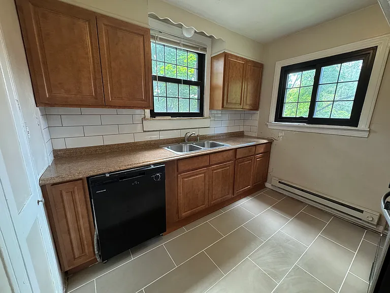 17920 Winslow Rd #2 — Photo 8