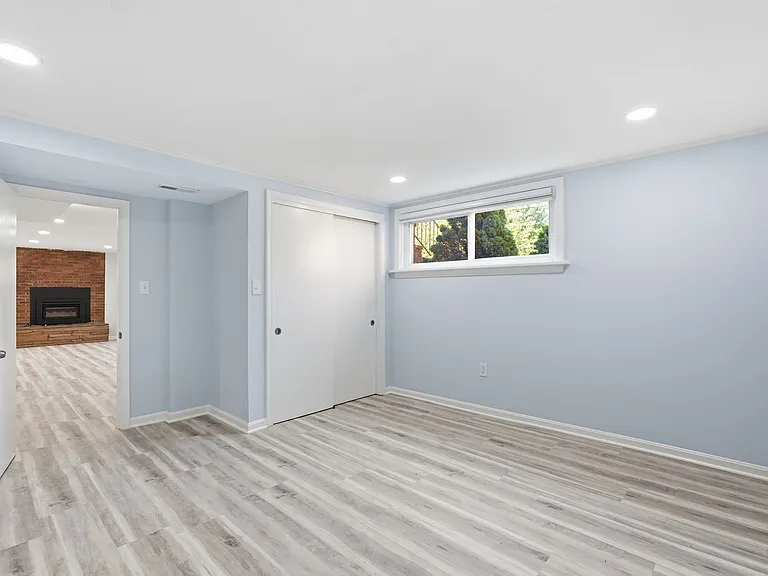 5223 Yorktown Blvd — Photo 24